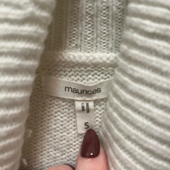 🛍️5 for 15!🛍️ The cutest turtleneck sweater! - Picture 2 of 3